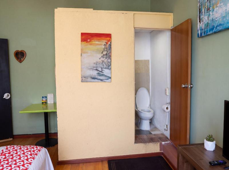 Barrio Antiguo Hostel HK - image 41