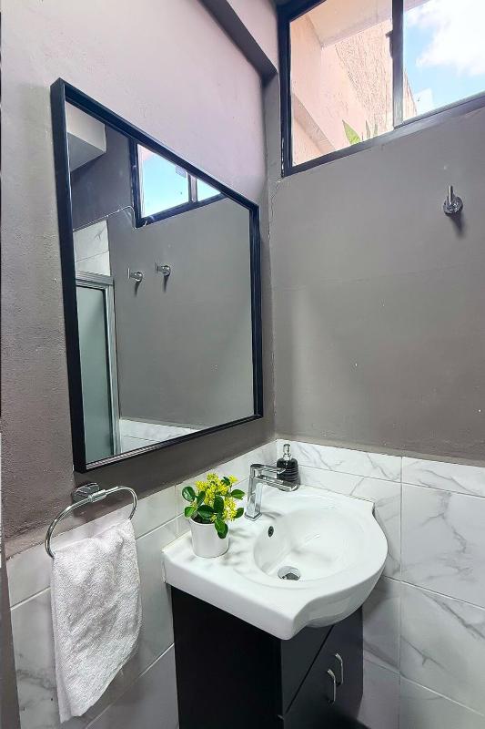 Suite de lujo Escalon San Salvador - image 6