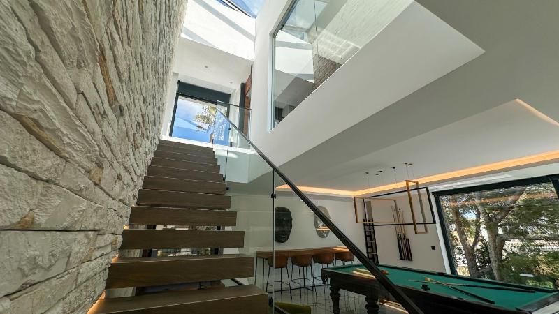 4 bed minigolf Villa and downstairs independent apartment - image 11