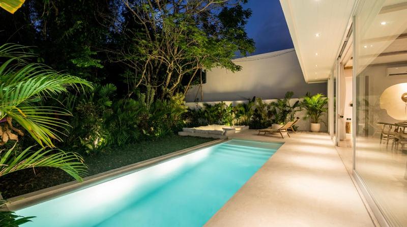 Lush 2BR Villa 4min to Bingin's Coastal Escape - image 13