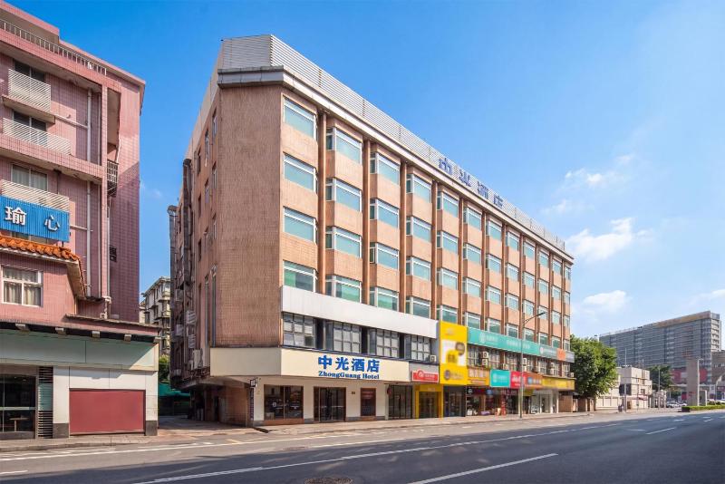 Guangzhou Zhongguang Hotel - image 15