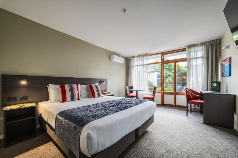 Carnmore Hotel Lower Hutt - image 1