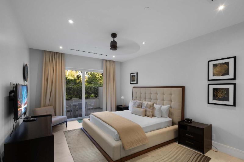 Two-Bedroom Beachfront Condo at ONE Cable Beach - image 29