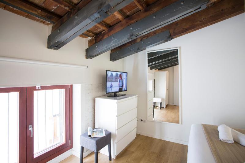 Apartment image 4