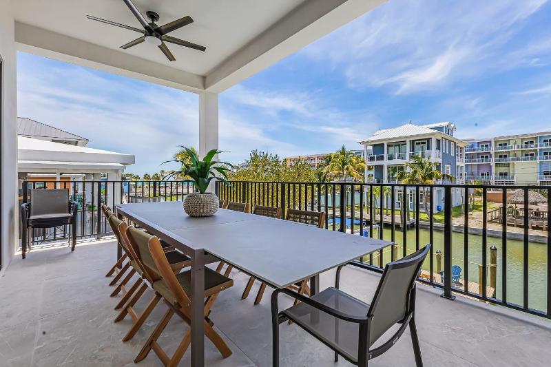 163 Tranquility Tides - 6BR with Pool and Spa! home - image 29
