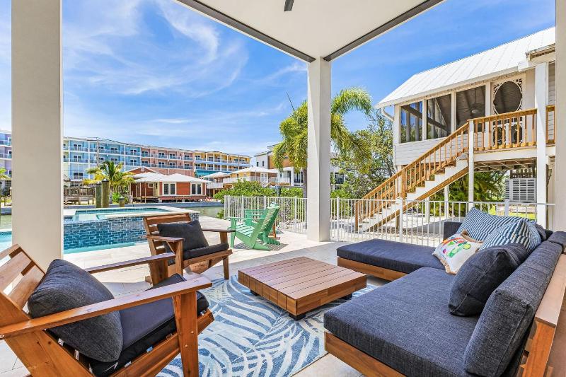 163 Tranquility Tides - 6BR with Pool and Spa! home - image 24