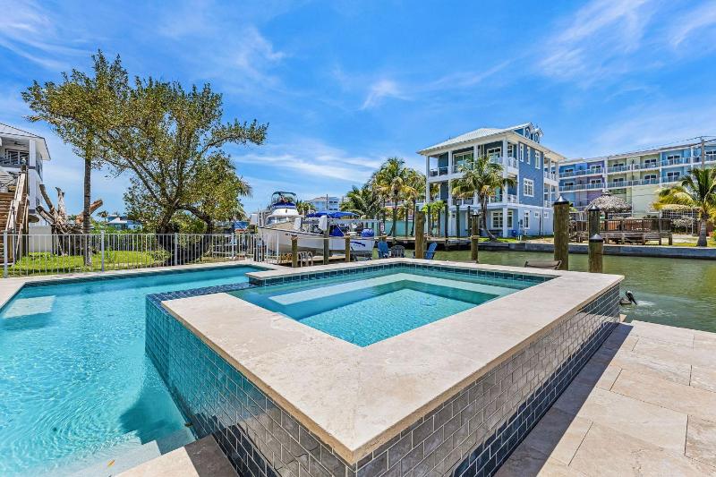 163 Tranquility Tides - 6BR with Pool and Spa! home - image 46