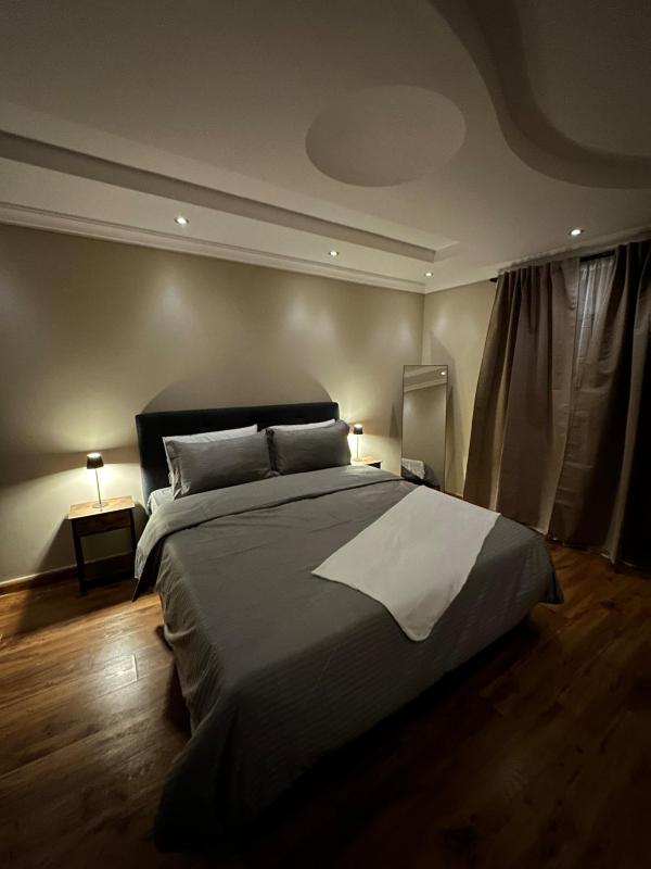 SJZ Stays - image 10