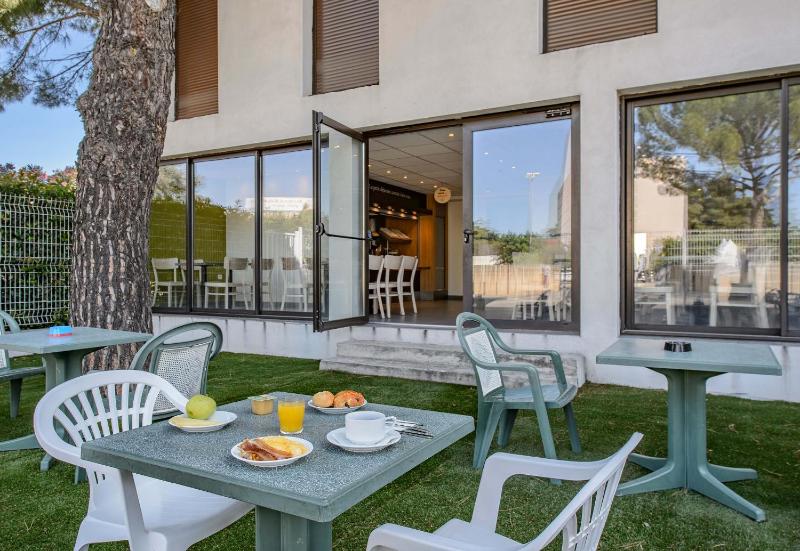 B&B HOTEL Nîmes Ville Active 3 étoiles - image 23