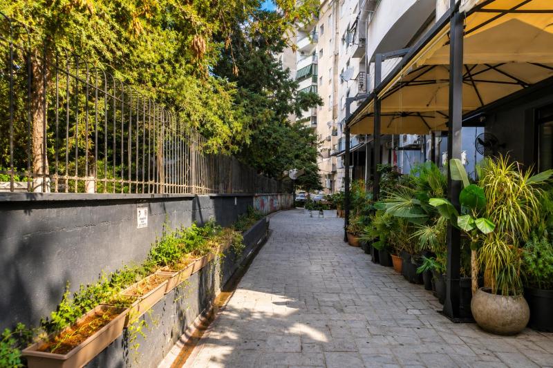 Nilvan Apartment Heart of Tirana 2 - image 14