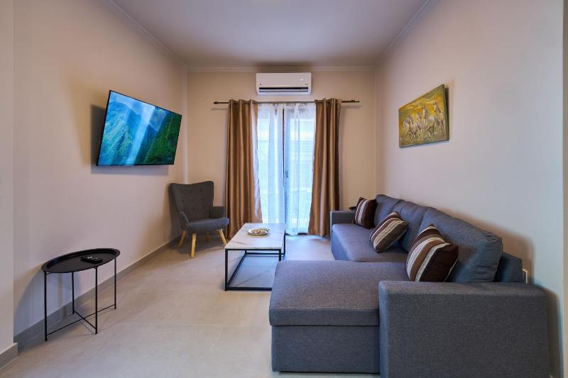 Parga Centro Living - image 5