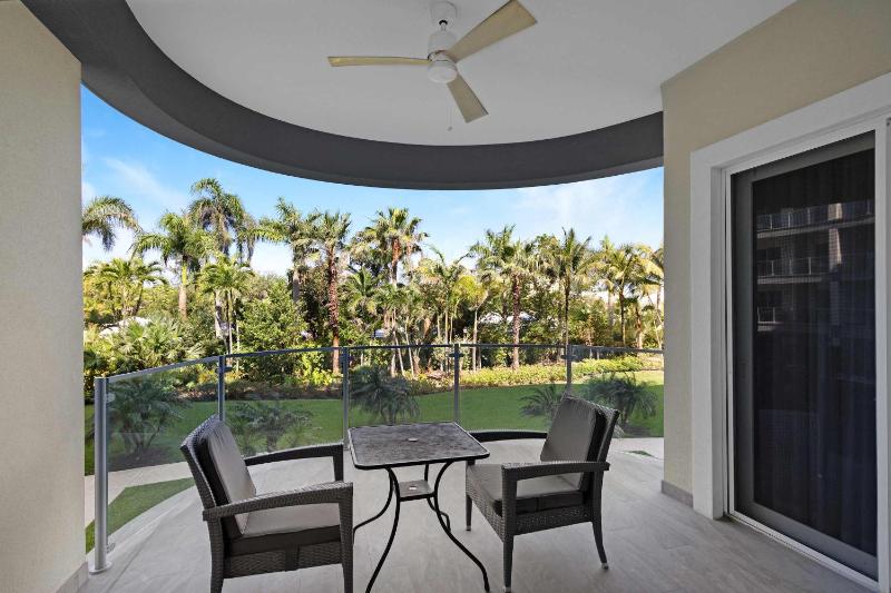 Modern Condo at One Cable Beach with Balcony - image 26