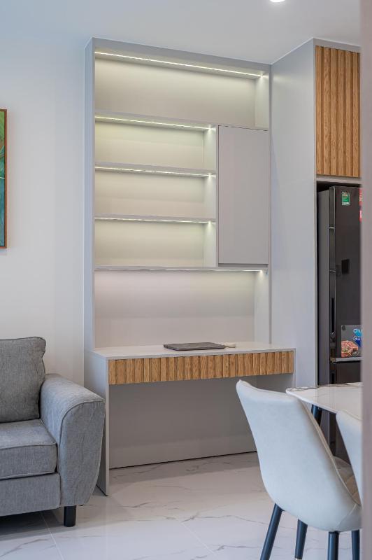 Modern 2BR Near Vincom Grand Park - image 10