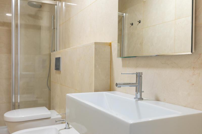 ApartUP Colon Attic Center - image 15