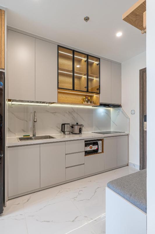 Modern 2BR Near Vincom Grand Park - image 16