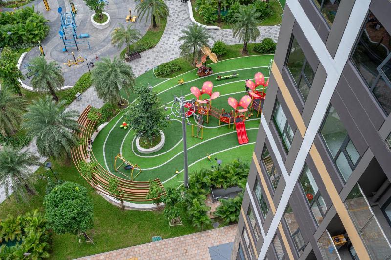 Modern 2BR Near Vincom Grand Park - image 39