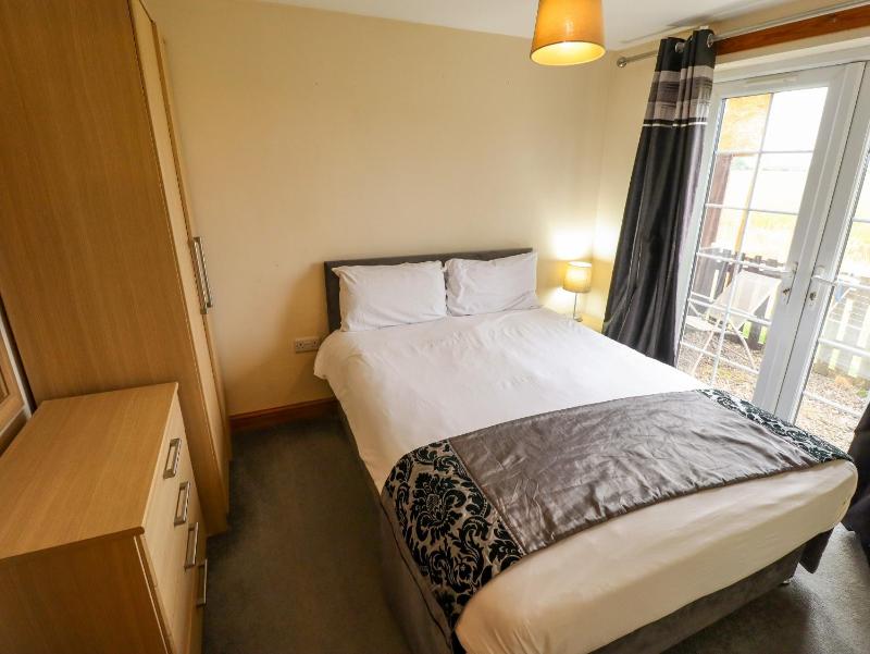 Holiday Cottage 1 - image 13