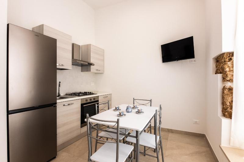 Incanto Holiday House - image 13