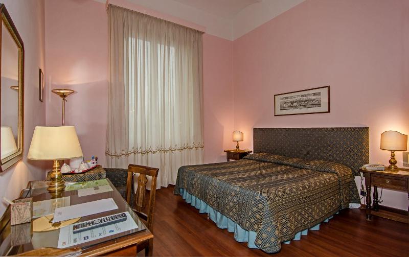Hotel Rex - image 39