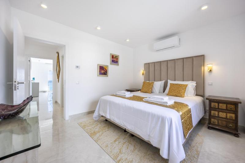 CoolHouses Algarve Luz The Penthouse - image 10