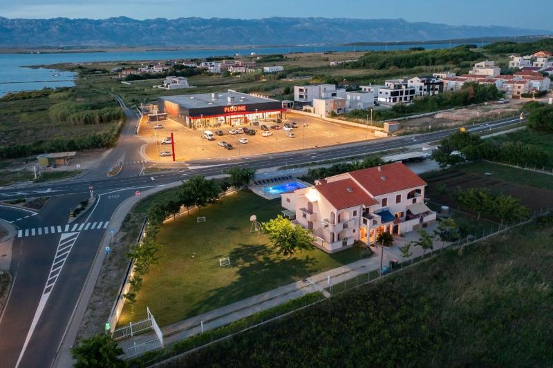 Holiday apartment in Privlaka with sea view balcony air conditioning WiFi 3598-5 - image 50