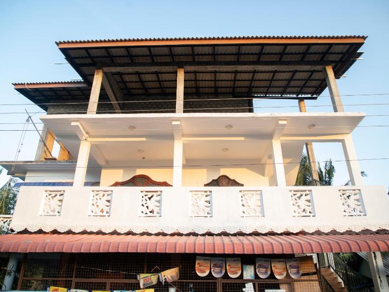 Nilaveli Beach Haven - image 15