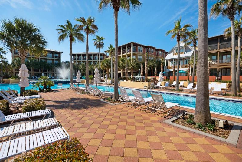 Poolside Paradise - image 23