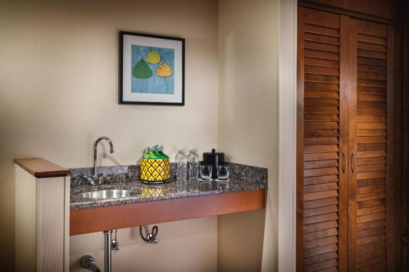 King Room - Disability Access image 4