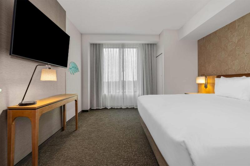 Drury Plaza Hotel Tampa Brandon - image 19