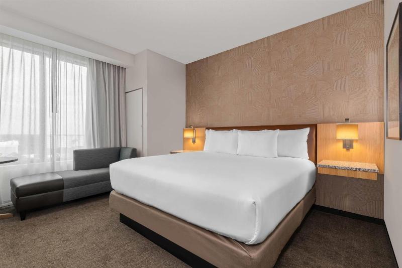 Drury Plaza Hotel Tampa Brandon - image 31