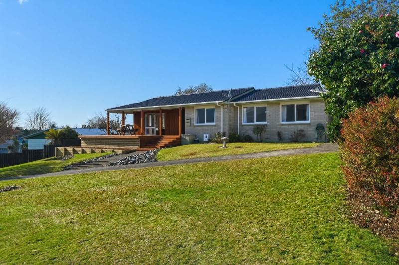 Inn Sunnybrook - Sunny 3 Bed with Great Deck - image 15