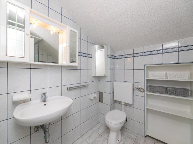 Villa Supetar Garden - Standard Two Bedroom Apartment with Terrace - image 18