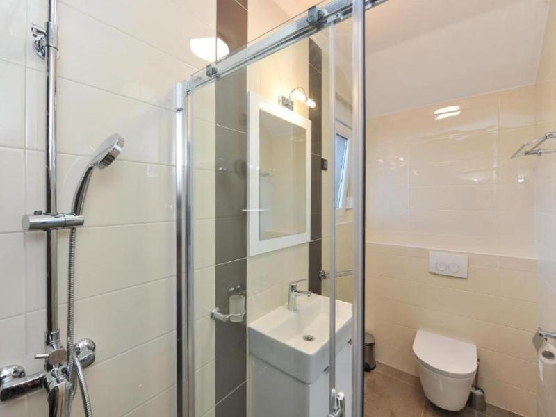 Adriatic Villa Privlaka - Two bedroom Villa with pool - image 12