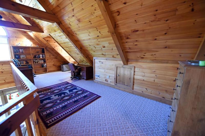 4BR/3BA | Hot Tub | Pool Table | Views | Pets ok - image 29