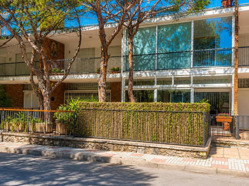 Villa élégante à Platja d'Aro près de la plage climatisée avec terrasse et proche des boutiques et restaurants - ES-209-35 - image 16