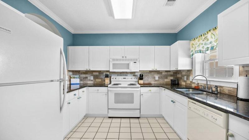 1134 Cypress Bend condo - image 16