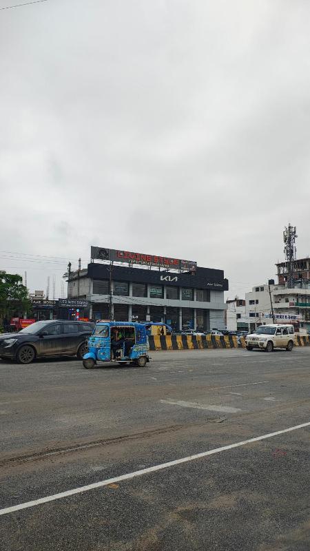Maruti Premium Homestay - image 8