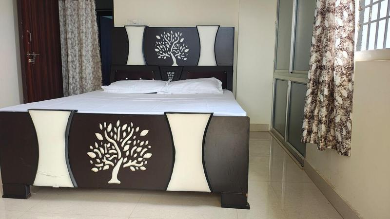 Maruti Premium Homestay - image 30