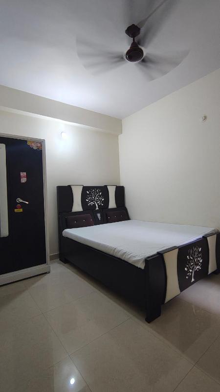 Maruti Premium Homestay - image 6