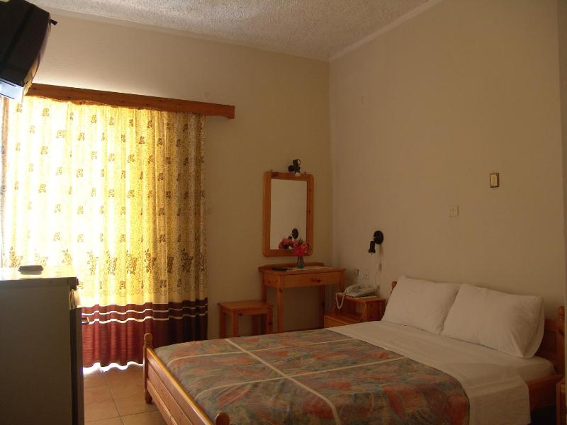 Single Room image 4