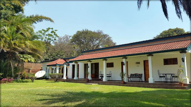 Tranquilo Resorts Lilongwe - image 1