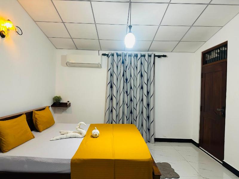Prem villa - Near Airport - image 49