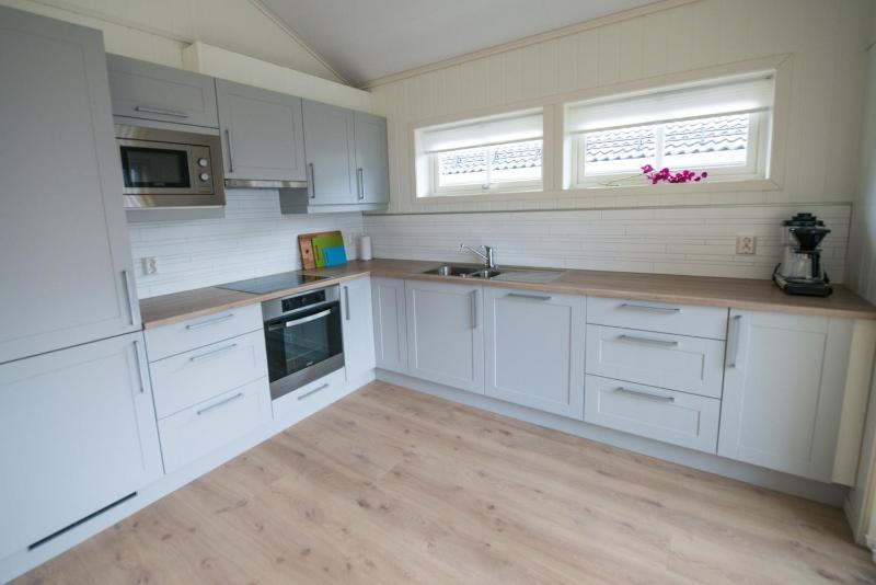 Two-Bedroom Cottage image 3
