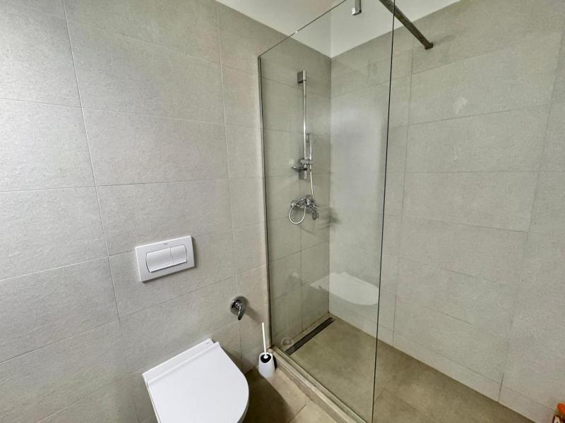 UNITY APARTMENTS Coresi Mall - image 11