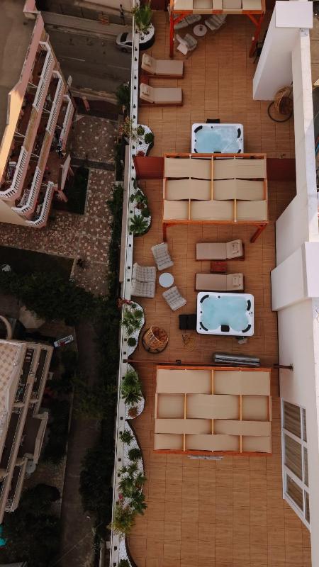 Altamar Luxury Suites Entire Property - image 7