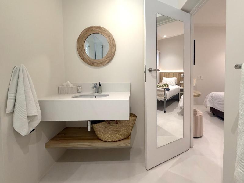 Plett Beachfront Guest House - image 16