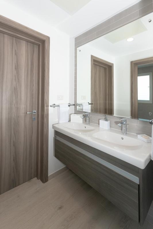 New 1BR - Beach front condo Playa Coral G41 - image 32