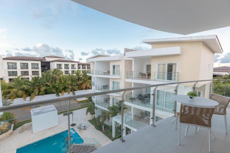 New 1BR - Beach front condo Playa Coral G41 - image 10