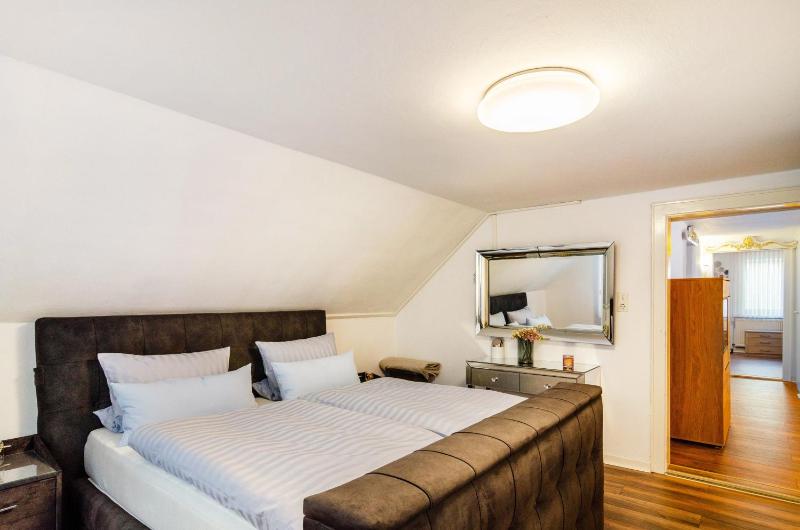 City Wohnung in der Fußgängerzone - image 12