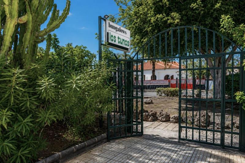 GuestReady - Los Tunos BBQ Garden - image 8